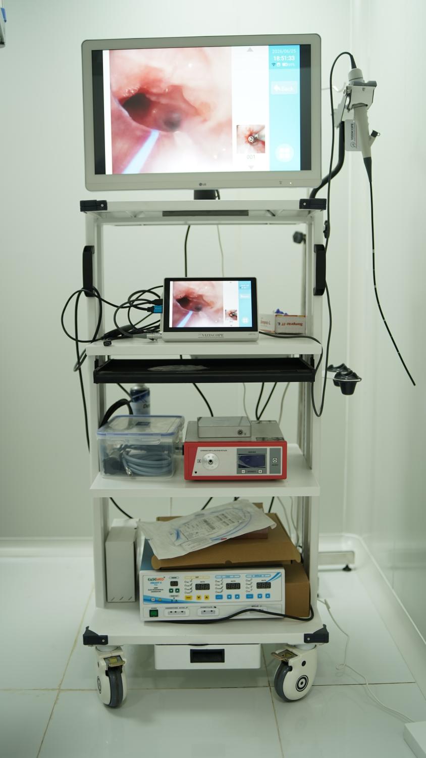 Interventional pulmonology suite